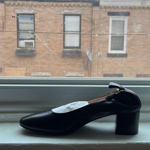 Everlane day heel